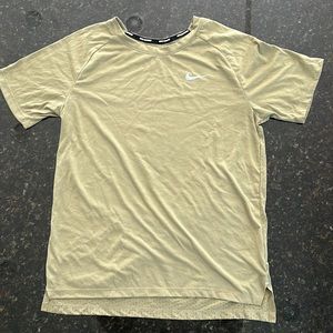 Nike Running t-shirt women’s size Medium- sage green